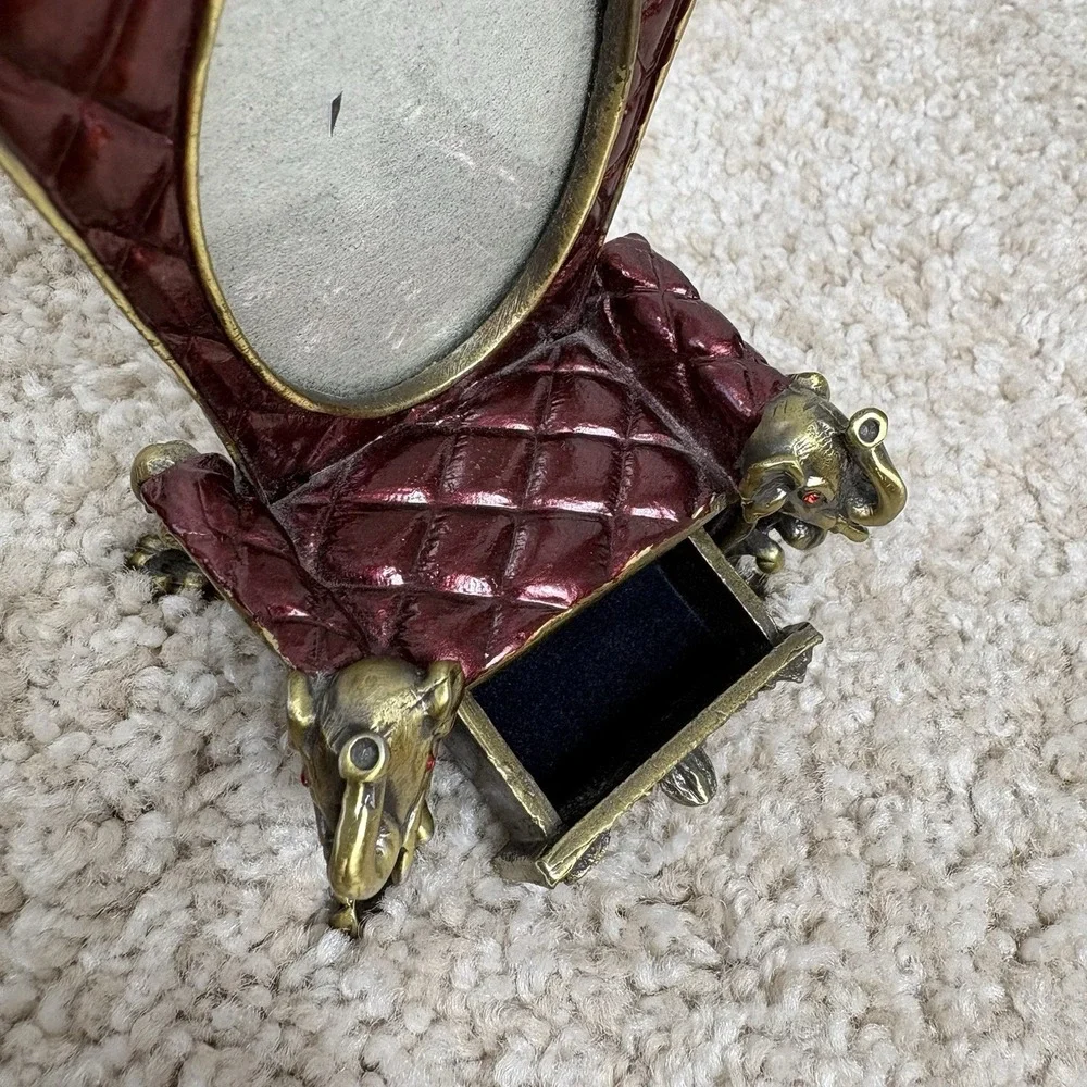 Vtg Miniature Ornate Oval Throne Chair Picture Frames Set of 2 Victorian Style